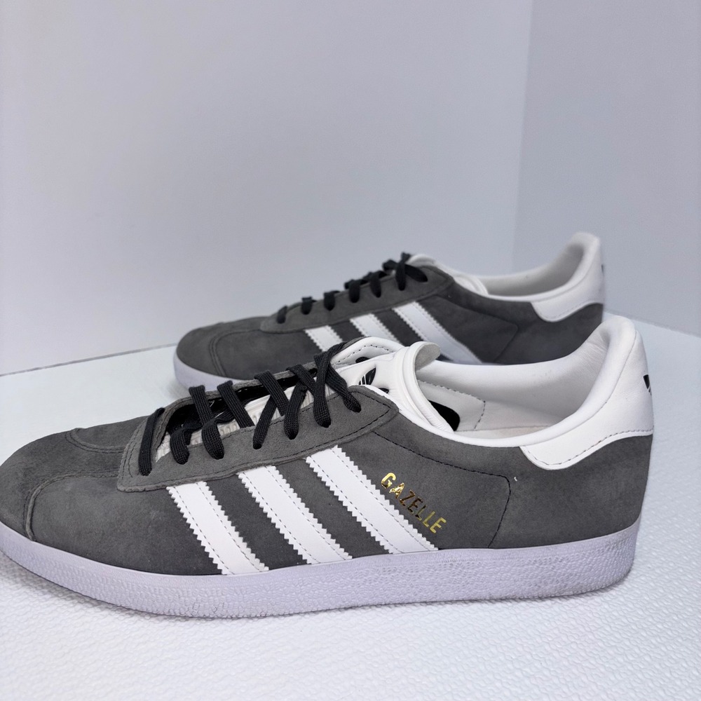 Adidas Gazelle Gray Suede Sneakers White Stripes Men's‎ Size US 8